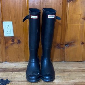 Black hunter boots size 8